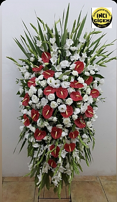 Ferforje arajman antoryum beyaz glayr lisyantz 