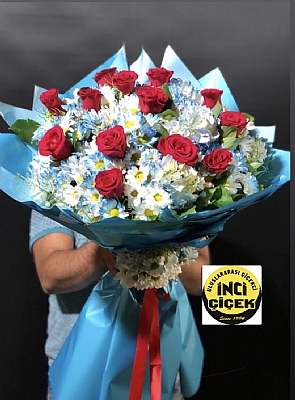 Mavi ve krmz buketimiz