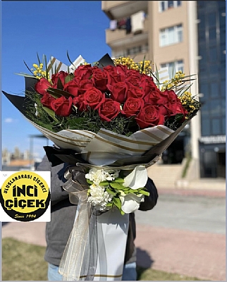 41 adet krmz gl buketi